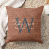 Terrakotta-Leinen-Monogramm-Hochzeitsandenken Kissen (Decke)