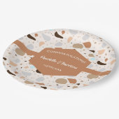 Terrazzo Abstrakt Earthy Modern Pappteller (Schrägansicht)