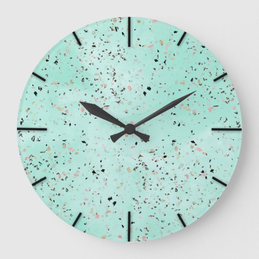 Terrazzo-Design aus Minz- und Goldmarmor Confetti Große Wanduhr (Vorderseite)
