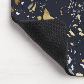 Terrazzo Pattern Navy & Gold Abstrakt Mousepad (Ecke)
