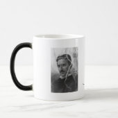 Tesla, der Blitz-Mann Verwandlungstasse (Links)