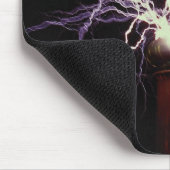 Teslaspule mit Lichtbogen Mousepad (Ecke)