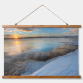 Teslin Lake Nach einem Sturm, Yukon Wandteppich Mit Holzrahmen (Vorne)