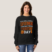 Test Day Teacher Basketball Dunk Testing Day Teach Sweatshirt (Vorne ganz)
