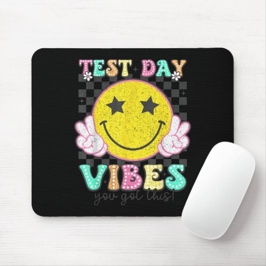 Test Day Vibes You Got This Retro Groovy Testing D Mousepad (Mit Mouse)