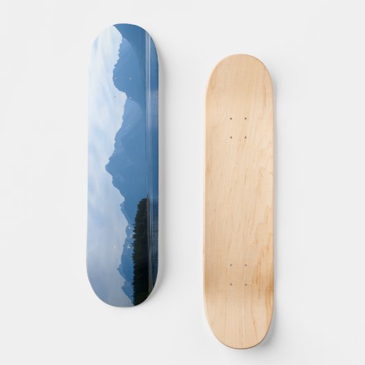 Teton Beauty Skateboard (Vorderseite)