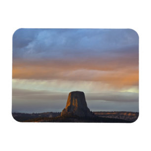 Teufelsturm National Monument, Sturm bei Sonnenunt Magnet