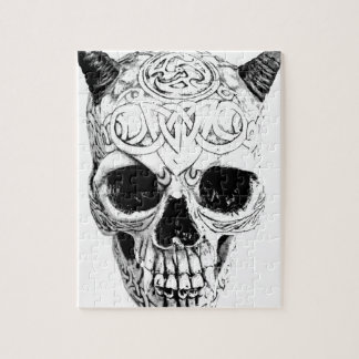 Teuflischer Halloween-Schädel. Gotischer Horror Puzzle