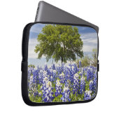 Texas bluebonnets (Lupinus texensis) und Eiche Laptopschutzhülle (Vorne Rechts)