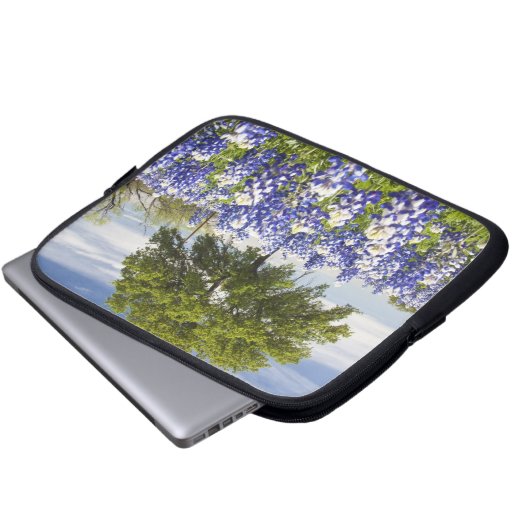 Texas bluebonnets (Lupinus texensis) und Eiche Laptopschutzhülle (Vorne Knopf)