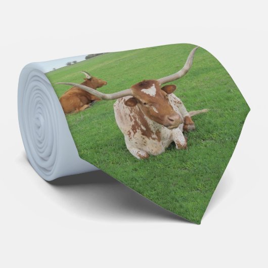 Texas Longhorn steuern im Felddruck auf Necktie Krawatte (Gerollt)