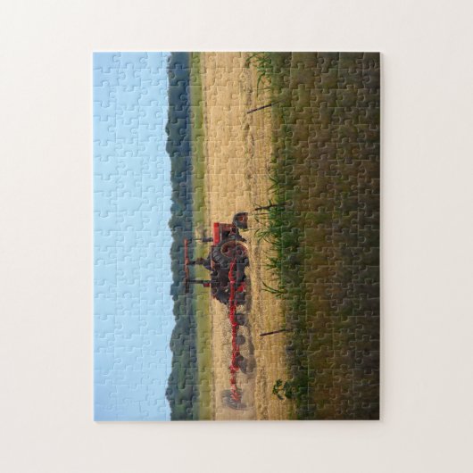 Texas Rancher auf roten Traktoren Ernten Heu Puzzle (Vertikal)