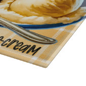 Texas Sheet Cake Rezept Schneidebrett (Ecke)