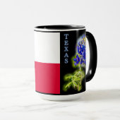 Texasflagge mit Bluebonnets auf schwarz, Tasse (VorderseiteRechts)