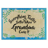 Text ändern Alles schmeckt besser, wenn Oma Schneidebrett (Vorderseite)