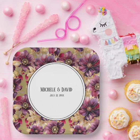 Text auf der Seite "Gold Burgundy Floral" Pappteller (Party)