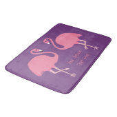 Text-Badmatten der niedlichen Flamingos Badematte (Schrägansicht)
