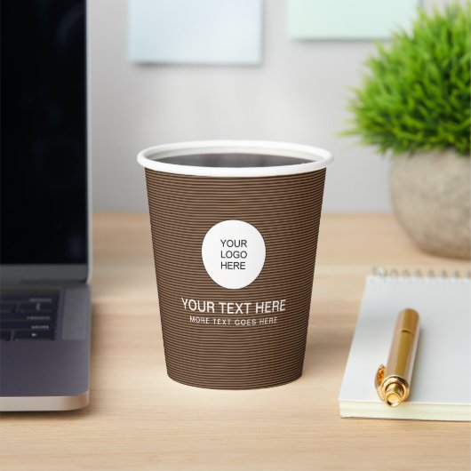 Text des Firmenlogos von Papercup hier Kaffeefarbe Pappbecher (InSitu)
