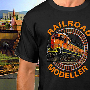 Text-Eisenbahn-Modellrechner Orange Diesel Train ä T-Shirt