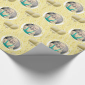 Text.Foto Gelbe/weiße, einfache Streifen Geschenkpapier (Ecke)