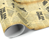 Text in Zeitungen mit altem Papier Geschenkpapier (Rolleneckpunkt)