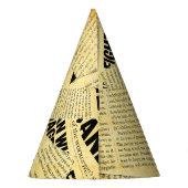 Text in Zeitungen mit altem Papier Partyhütchen (Rückseite)