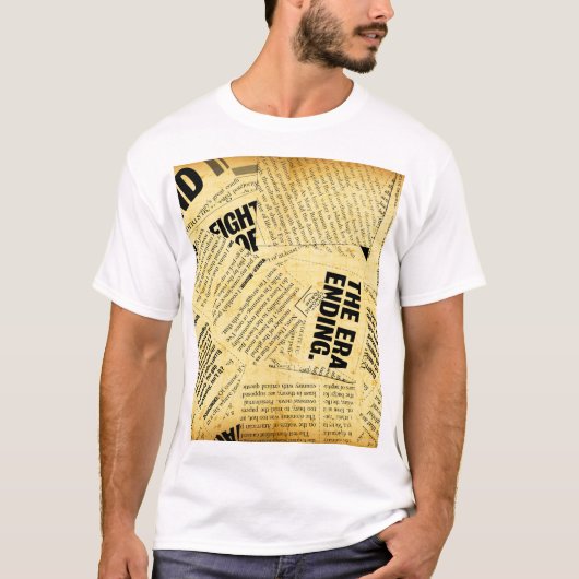 Text in Zeitungen mit altem Papier T-Shirt (Vorderseite)