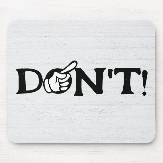 Text mit Finger auf Holz Mousepad (Vorne)