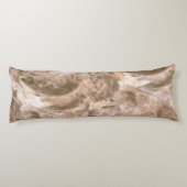 Textile Muster mit einem texturierten beigen Backg Seitenschläferkissen (Rückseite)