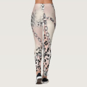 Textilleopard: Blumenkettenmuster. Leggings (Rückseite)