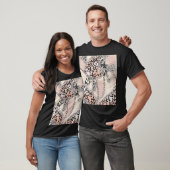 Textilleopard: Blumenkettenmuster. T-Shirt (Unisex)