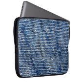 Textur aus blauem Strickwolle Laptopschutzhülle (Vorne Rechts)
