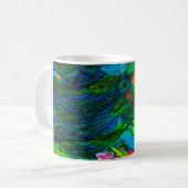 Textur aus Seidengewebe. hintergrund. farbenfrohe Kaffeetasse (Vorderseite Links)