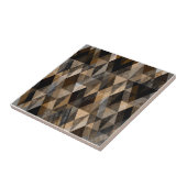 Texturbraune Farbe mit Beige Fliese (Seite)