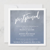 Textured Dusty Blue Ombre Postponed Wedding Card Einladung (Vorderseite)