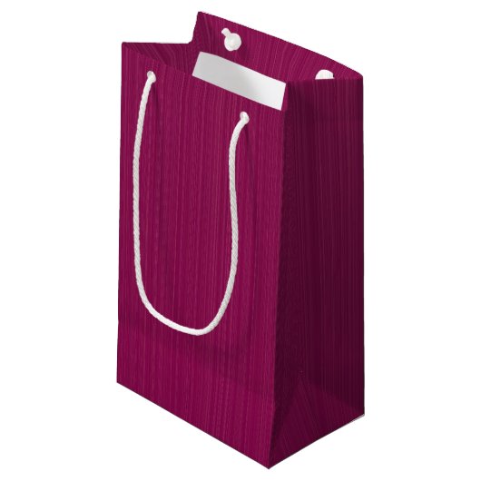 Textured Maroon Elegance Kleine Geschenktüte (Vorderseite Schrägansicht)
