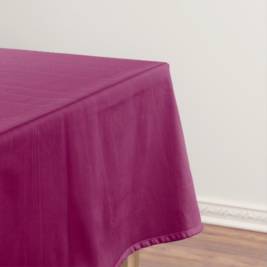 Textured Maroon Elegance Tischdecke (Beispiel)