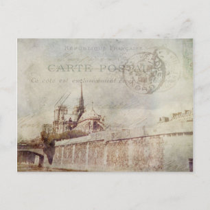 Textured Notre Dame Postkarte