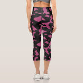 Textured pink and black camo abstract Capri Leggings (Rückseite)