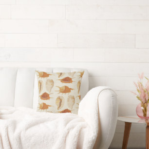 Textured Seashells Kissen