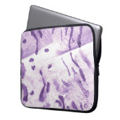 Texturiert von Tieren. Lavendelbahn. L Laptopschutzhülle (Vorderseite Links)