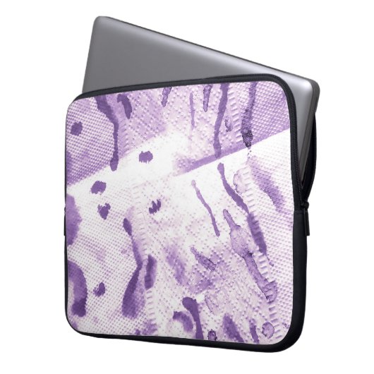Texturiert von Tieren. Lavendelbahn. L Laptopschutzhülle (Vorderseite Links)