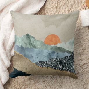 Texturierte Bergschichten mit Sonnenuntergang Kissen