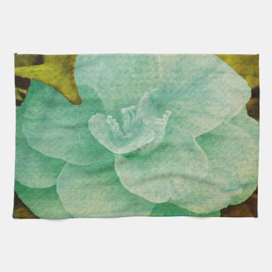 Texturierte Blume von Shirley Taylor Geschirrtuch (Horizontal)