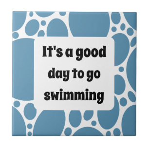 Textvorlage und blaues Muster Fliese