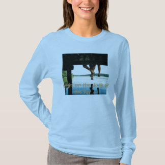th_deck, Sittin auf dem Dock der Bucht… T-Shirt