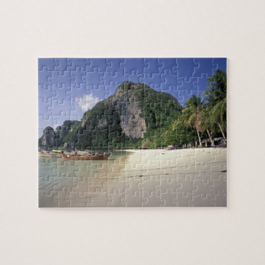 Thailand, Andaman Sea, Ko Phi Phi Island, Strand Puzzle (Horizontal)