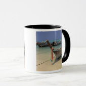Thailand, Andaman Sea, Ko Phi Phi Island, Tasse (VorderseiteRechts)