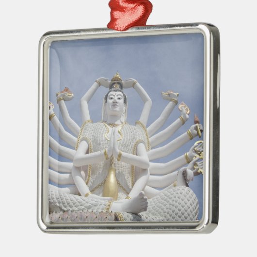 Thailand, Ko Samui alias Koh Samui). Wat Plai 3 Silbernes Ornament (Links)