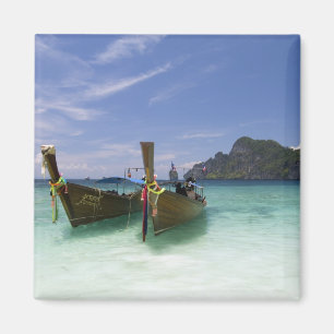 Thailand, Phi Phi Don Island, Yong Kasem Beach, Magnet